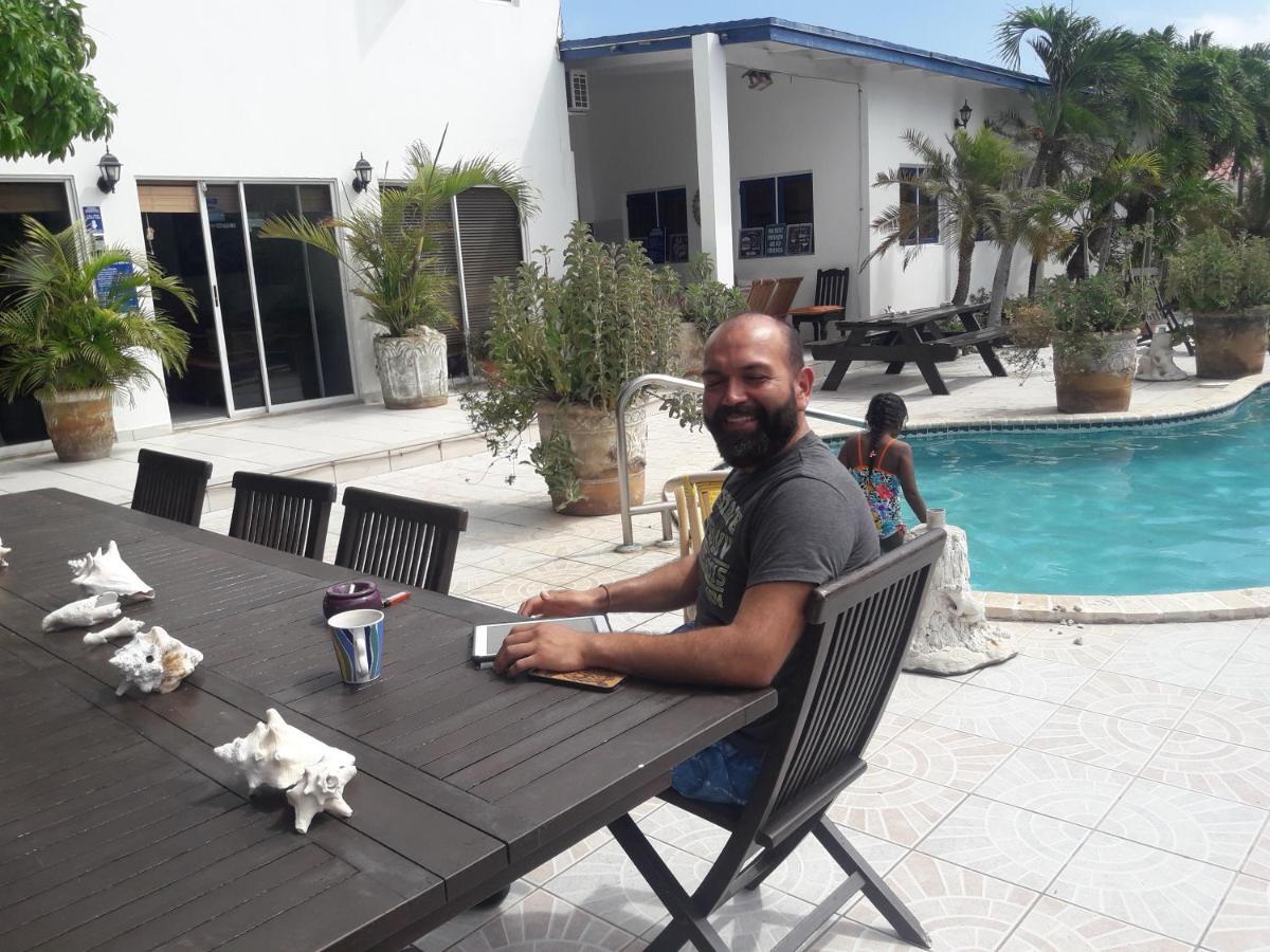 Aruba Harmony Apartments Oranjestad Ngoại thất bức ảnh